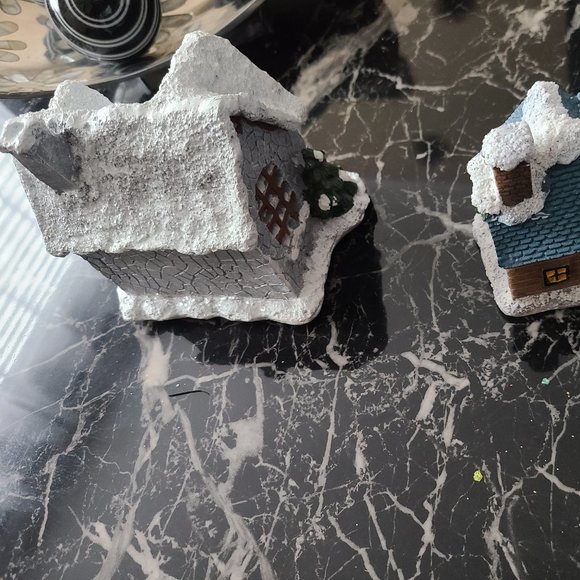 Christmas Decorations Lot - Picture 10 of 11